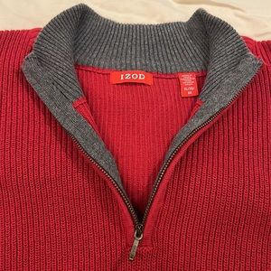 NEW IZOD long sleeved 1/4 zip sweater
